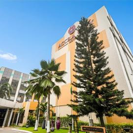 Accra City Hotel, hotel v destinácii Akkra