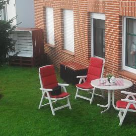 Ferienwohnung Nachbars Garten, hotel v destinaci Grünendeich