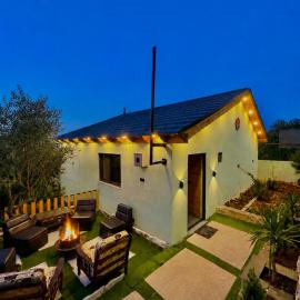 Cherry farm, hotel sa Ajloun