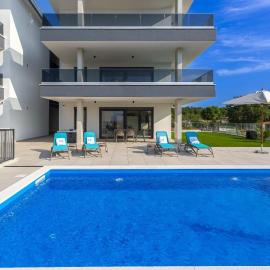 Apartments Luna