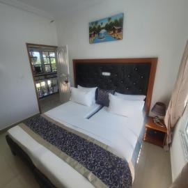 Hôtel Château Mbeka'a Paris, hotel u gradu 'Kribi'