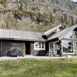 Cabin For The Whole Family Near Great Skiing
