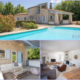 칼리앙에 위치한 호텔 Superb stone villa in the heart of the Pays de Fayence
