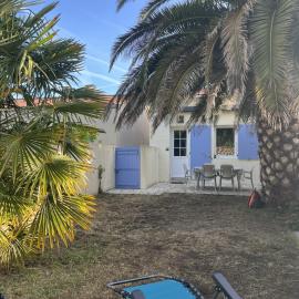 Viesnīca Maison à 200m de la plage pilsētā Dolus d'Oléron