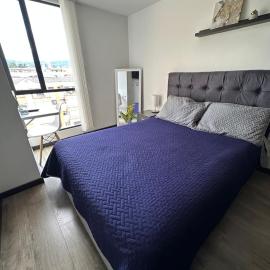 hermoso apto con balcon en Unicentro wifi cocina parqueadero, מלון בEstación El Salto