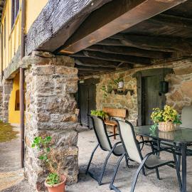 Casa Bartolin, hotel en Gédrez
