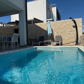 PALMandre (Pag Apartment Luxurious), hotel Mandréban