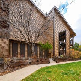 Divine Mountain Retreat WL403by Powder Mountain, Hotel in Eden