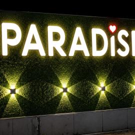 Paradise Inn Farms, hotel v destinaci Déhrádún