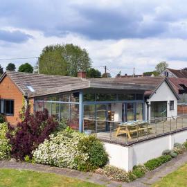 Finest Retreats - Yonder Castle Hill