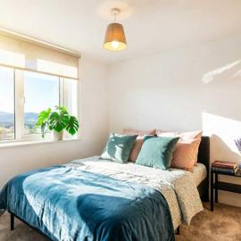 Nr Gala Water walks & countryside trails -WiFi-5BR