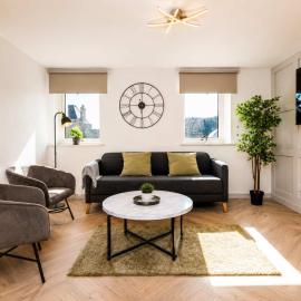 Nr Gala Water walks & countryside trails -WiFi-5BR