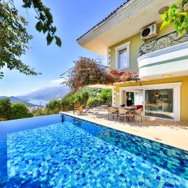 Villa Noyan Stunning Sea View