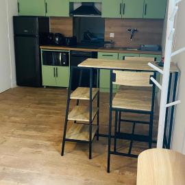 Studio Saint Julien de Concelles 5 minutes de la Loire, hotel a Saint-Julien-de-Concelles