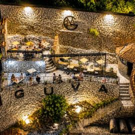 Guva Mangalem Boutique Hotel & Restaurant -Berat Old Town View, hotel a Berat