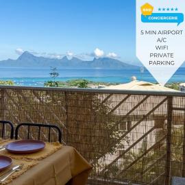 Stunning Moorea View - Modern Airport Stopover