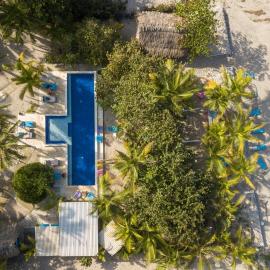 Blue Mango Beach Hotel, хотел в Guachaca