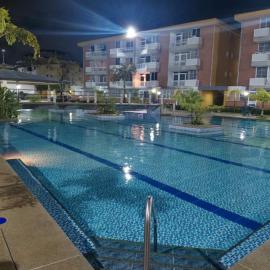 Residencia La Costanera Higuerote, hotel a Higuerote