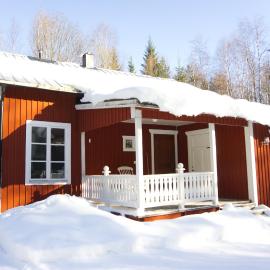 Cozy forest cabin, hotel a Vik