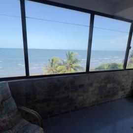 Espacioso apartamento en Tucacas, hotel a Tucacas