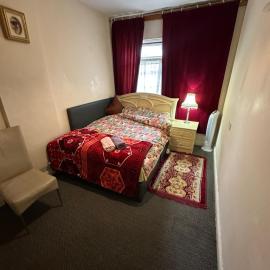 Quiet Nest 2, hotel a Coventry