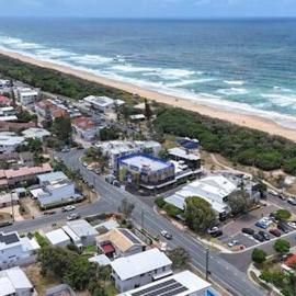 Beachfront 1BR Loft. Surf-Café-Unwind