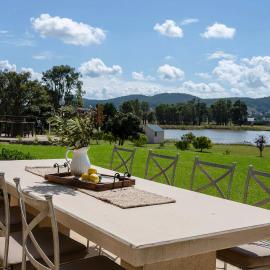 Orana Grove - Luxury Mudgee Vineyard Retreat - 8 guests โรงแรมในMcDonalds Creek