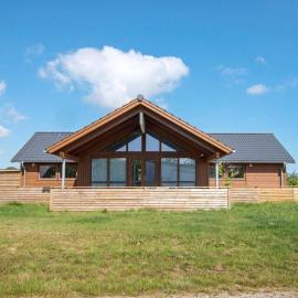 Holiday home in Sydals with whirlpool, hotel in Skovbyballe