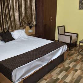 Mohdev Resort, hotel in Lakhwār
