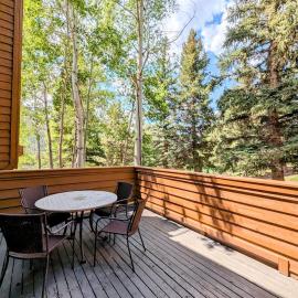 Tennis Townhomes 1323 by SummitCove Lodging in Colorado