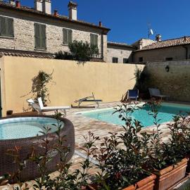 Apartment Monsignore, Pesaro