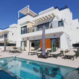 Villa Don Grosa - Luxury Family Retreat, hotel v destinaci Torre-Pacheco