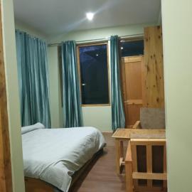 Jispa Peak Guest House and Restaurant, hotel in Jispa