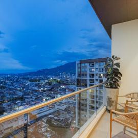 Summit Penthouse Pinares 3 Hab Jacuzzi Rooftop