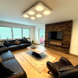 Geräumige Wohnung für Wanderer & Monteure, hôtel à Wehr