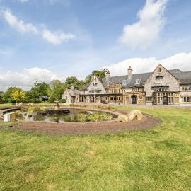 Harcombe House Rooms - First Floor Twin, hotel in Newton Abbot