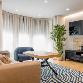 Apartamentos Don Tomás, hotel a Jaén