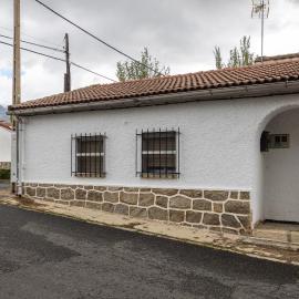 La Casita de Shyro y Gege, hotel a El Tiemblo