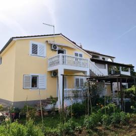 Large apartment for 8 people