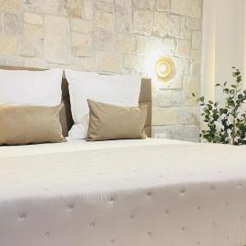 Stonehouse-Pag, hotel in Povljana