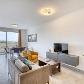 Modern 2 bedroom apartment, Valley Views KARP1-4