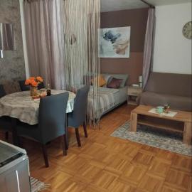 Studio apartman Vuković 4 zvjezdice, hotel in Bizovac