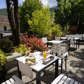 Barrique Garden - Breakfast & Restaurant - Old Town -Officially classified guesthouse