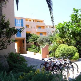 RESIDENCE Le Nereidi, hotel in La Maddalena
