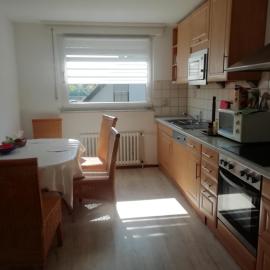 2 Zimmer-Wohnung mit großem Sonnenbalkon, hotel in Dinslaken