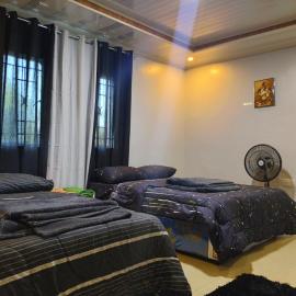 Spacious 2 Bedroom Apartment Perfect Stay, hotel a Livingstone