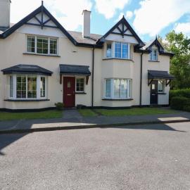 No 4 Lansdowne Village