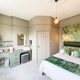 Sundial Stays Kendal, hotel in Kendal