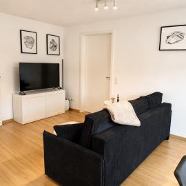 Helles Apartment mit Balkon 5 Gehminuten zum Titisee ideal für Paare und kleine Familien