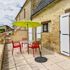 Gîte Charly, hotel in Salignac Eyvigues